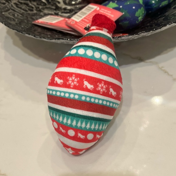 🆕 3/for $20 in a BUNDLE ~ P.L.A.Y. Holiday Peace & Joy  Dog Toy - Picture 4 of 8